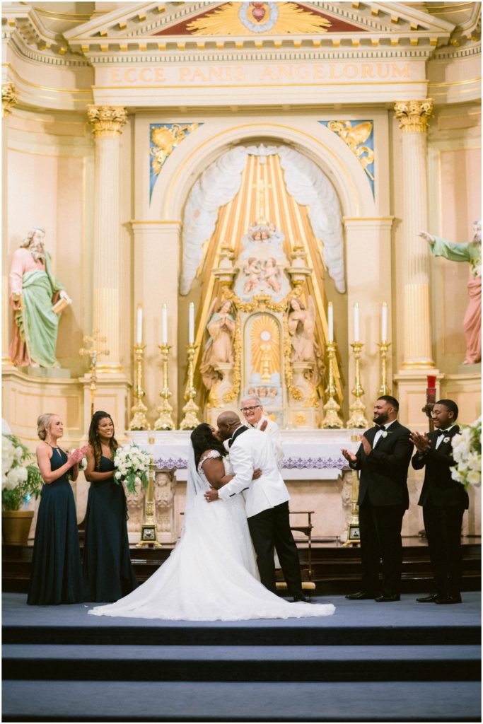 first kiss St. Louis Cathedral wedding